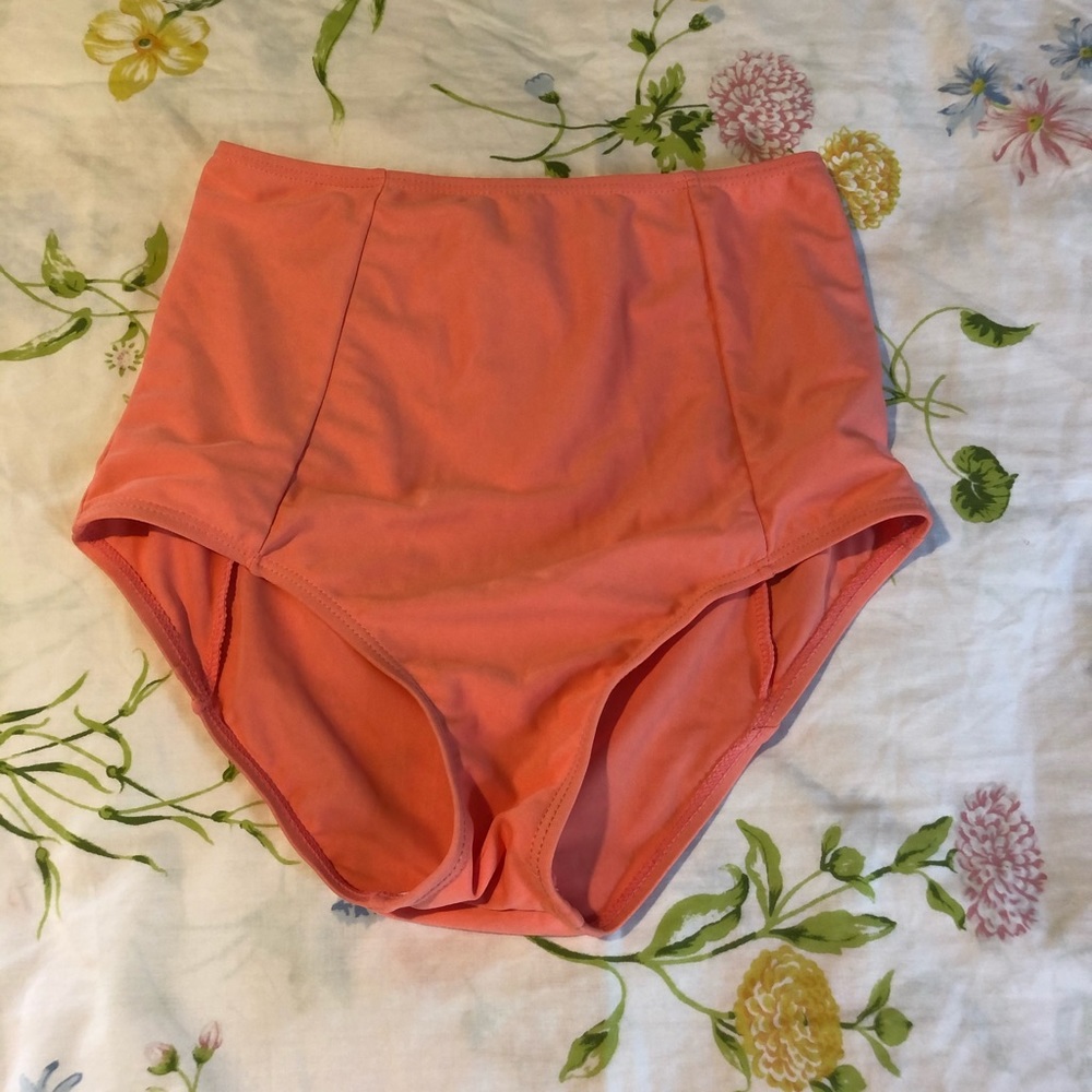 Peach High-waisted Bikini Bottoms